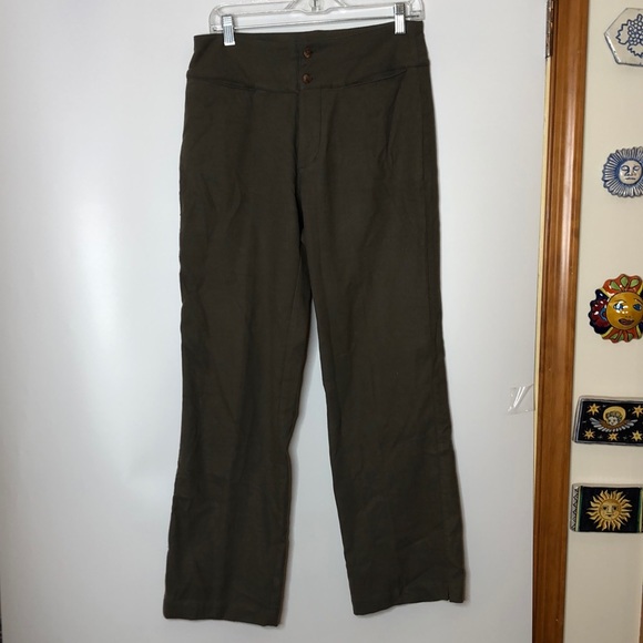 REI Women's Pants Green Button Fly Straight Cut Soft Warm Pants Size 10 - Picture 1 of 9